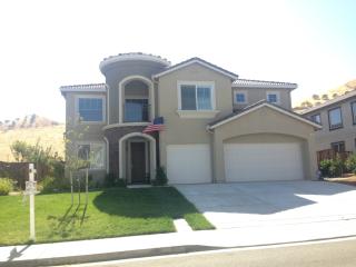 3705 Markley Creek Dr, Antioch, CA 94509-4373