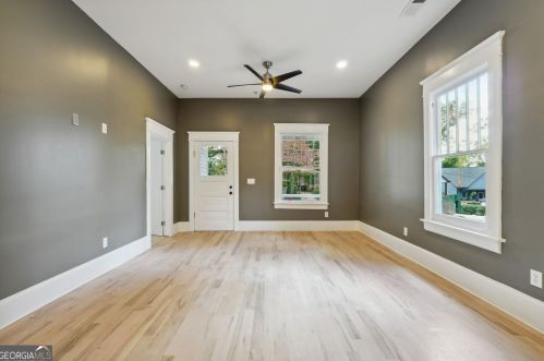 541 Elbridge Dr, Atlanta GA  30318-5103 exterior