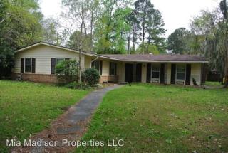 423 Windsor Rd, Savannah GA  31419-2105 exterior
