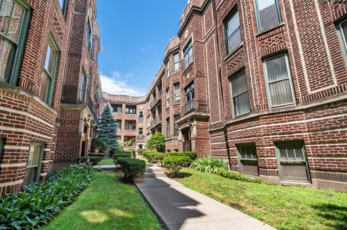 5454 Kimbark Ave, Chicago, IL 60615-5217