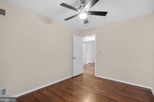 5054 Eliots Oak Rd, Columbia MD  21044-1356 exterior