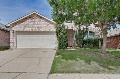 8108 Autumn Creek Trl, Fort Worth, TX 76134-4938