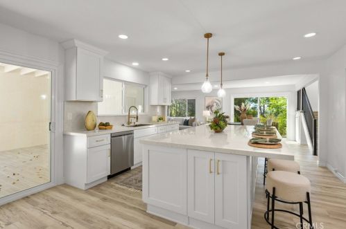 10272 Shadyridge Dr, Santa Ana CA  92705-1567 exterior