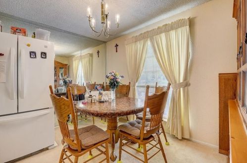 12827 Burninglog Ln, Dallas TX  75243-2118 exterior