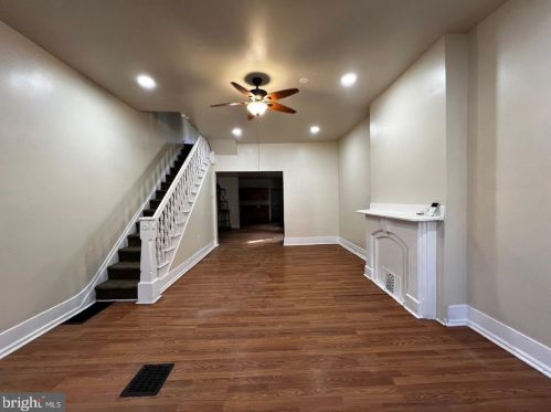 1818 27th St, Philadelphia, PA 19145-1708