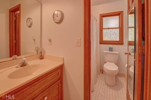 5025 Shore Dr, Conyers GA  30094-4711 exterior