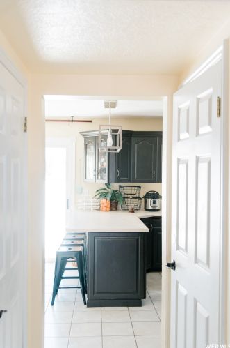 1080 Grandview Dr, Providence UT 84332-9317 exterior