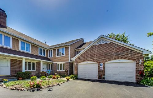 1179 Linneman Rd, Mount Prospect, IL 60056-4166