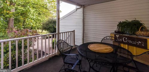 1122 Duncan Rd, Harpers Ferry WV 25425-5350 exterior