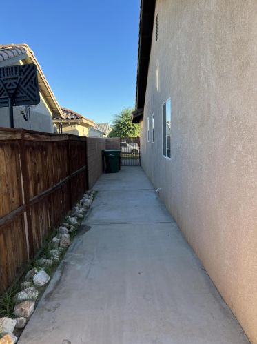 83657 Lapis Dr, Coachella, CA 92236-5439