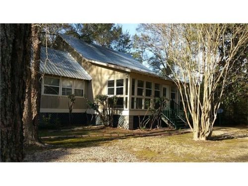 11083 Highway 1077, Uneedus, LA 70437-7441