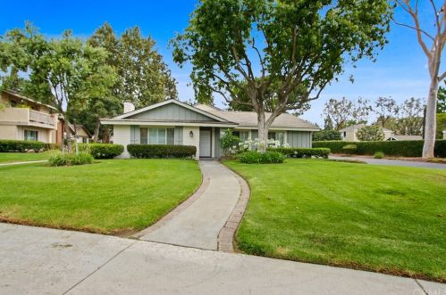 1901 West Wind, Santa Ana CA  92704-7143 exterior