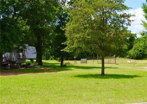 20514 Walker Rd, Tecumseh, OK 74873-5645