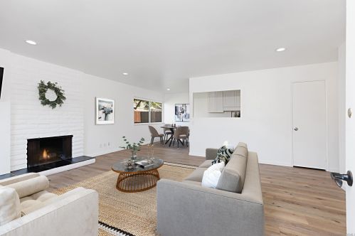 808 Regal Rd, Encinitas, CA 92024-4649