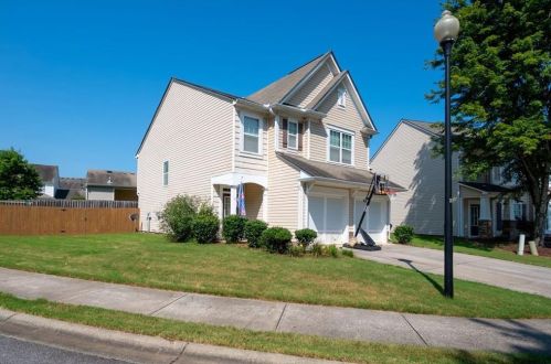 525 Poplar Bnd, Holly Springs, GA 30114-1251