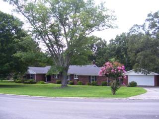 1800 Oakmont Dr, Dalton, GA 30720-5172