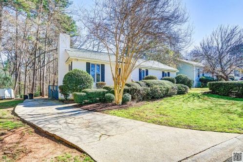 815 Shawnee Dr, North Augusta, SC 29841-2078