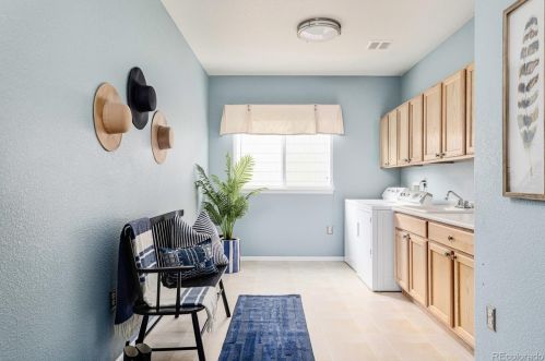 8136 Algonquian Cir, Aurora CO 80016-7018 exterior