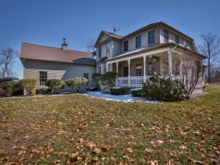 54 Isaac Frye Hwy, Wilton, NH 03086