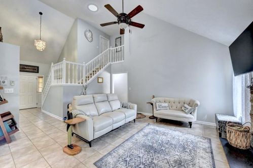 3050 Lakecrest Dr, Dacula GA  30019-1094 exterior