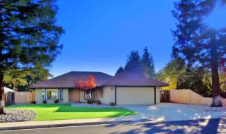 2274 Purvis Ave, Clovis, CA 93611-5949