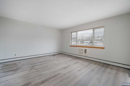 406 Edmund Ave, Paterson NJ  07502-1358 exterior