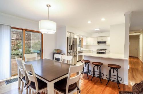 78 Longfellow Rd, Huntington CT  06484-1623 exterior