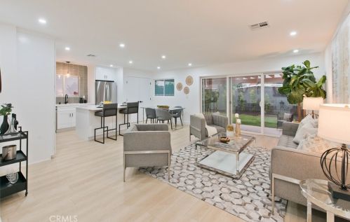 6014 Lasaine Ave, Van Nuys, CA 91316-1353