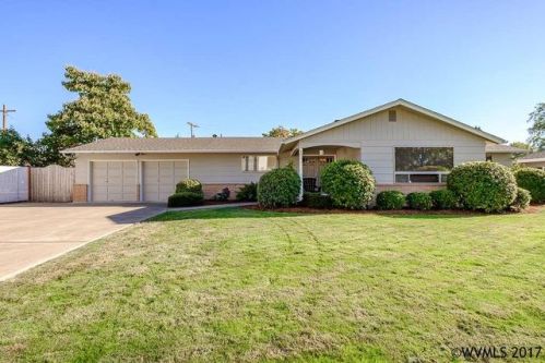 1112 28 Ave, Albany OR  97321-3414 exterior