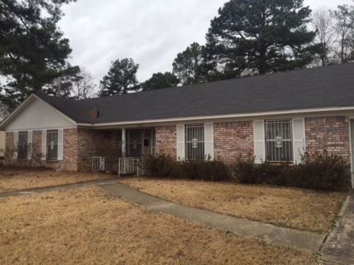 2411 Briarrose Dr, Texarkana, AR 71854-3332