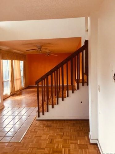 1102 19th Ave, Honolulu HI  96816-4609 exterior