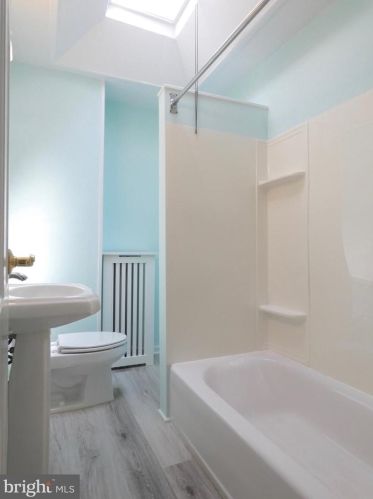 2822 16th St, Philadelphia PA  19145-4811 exterior