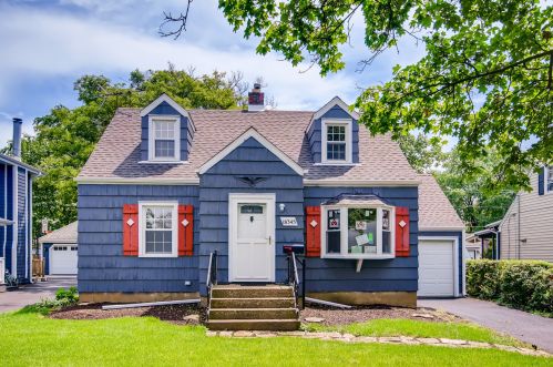 18345 Perth Ave, Homewood, IL 60430-3054