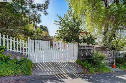 1616 167th Ave, San Leandro, CA 94578-2359