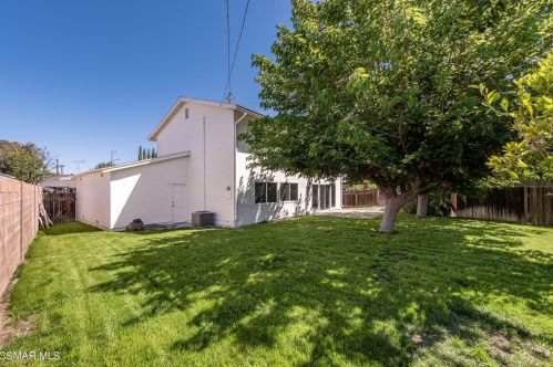 2904 Galena Ave, Simi Valley CA  93065-2714 exterior