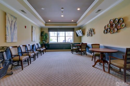 843 Liberty Ct, Piscataway NJ  08854-7209 exterior