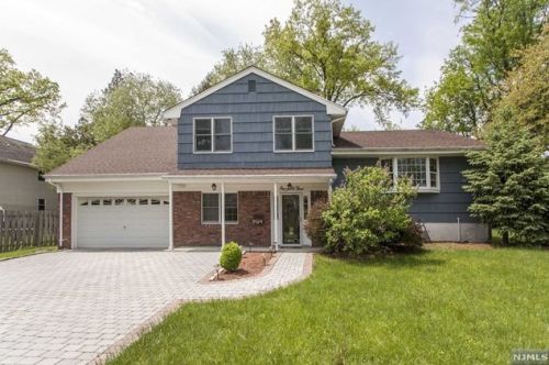 163 3rd St, Cresskill, NJ 07626-2031