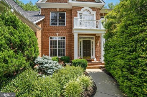 11561 Wordsworth Ct, Woodbridge, VA 22192-5544