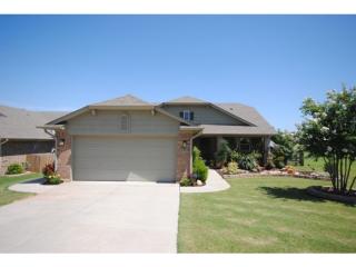 2923 Queenston Ave, Norman, OK 73071-3832