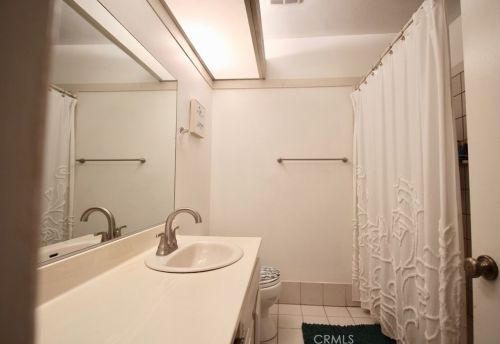 1736 Mountain Terrace Ln, Montebello CA  90640-2064 exterior