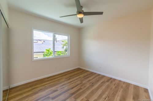 813 Lukepane Ave, Honolulu HI  96816-1014 exterior