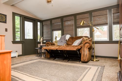 8342 Main St, Nelson IL  61021-9406 exterior