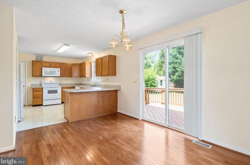 10710 Allie Dr, Fredericksburg, VA 22408-2093