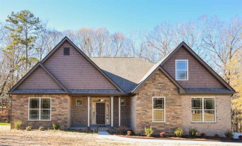 105 Pointe Ct, Moore, SC 29369-9708