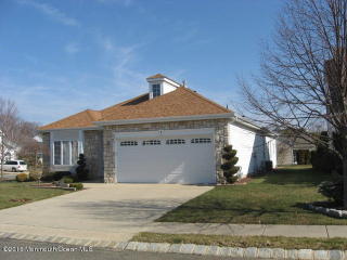 1 Oakmont Ln, Jackson Twp, NJ 08527-3988