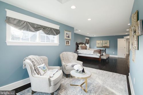 415 Washington Ave, Tavistock NJ 08033-3340 exterior