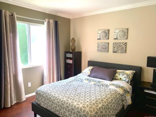 1514 Stanislaus Dr, Chula Vista CA  91913-1471 exterior