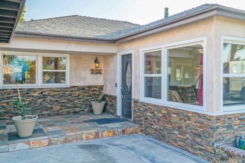 8436 La Docena Ln, Pico Rivera, CA 90660-5018
