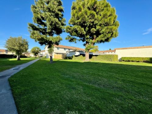 331 Alton Ave, Santa Ana CA  92707-4168 exterior