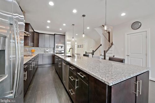 8064 Westside Blvd, Fulton MD  20759-2587 exterior